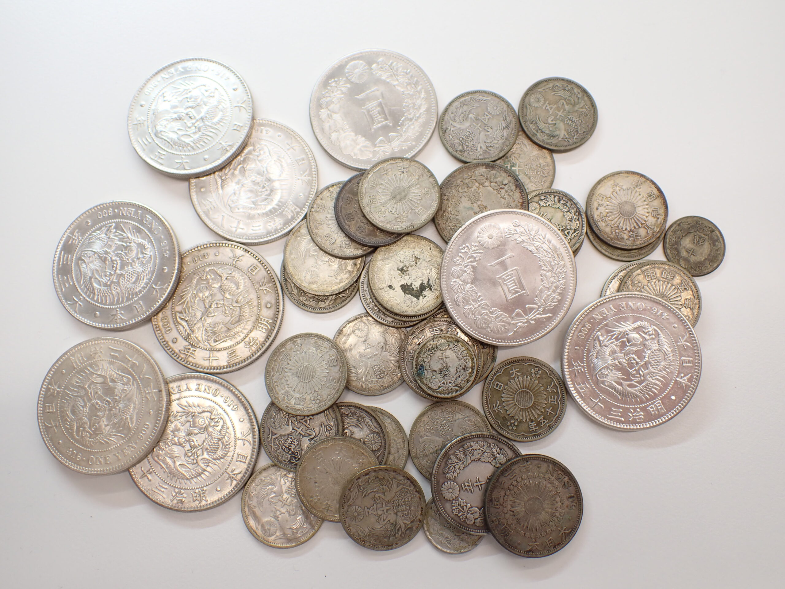 C3350【アンティーク】銀貨おまとめ 楽天市場】【銀貨】 竜50銭銀貨 明治35年(1902年) 美品 日本 貨幣 古銭